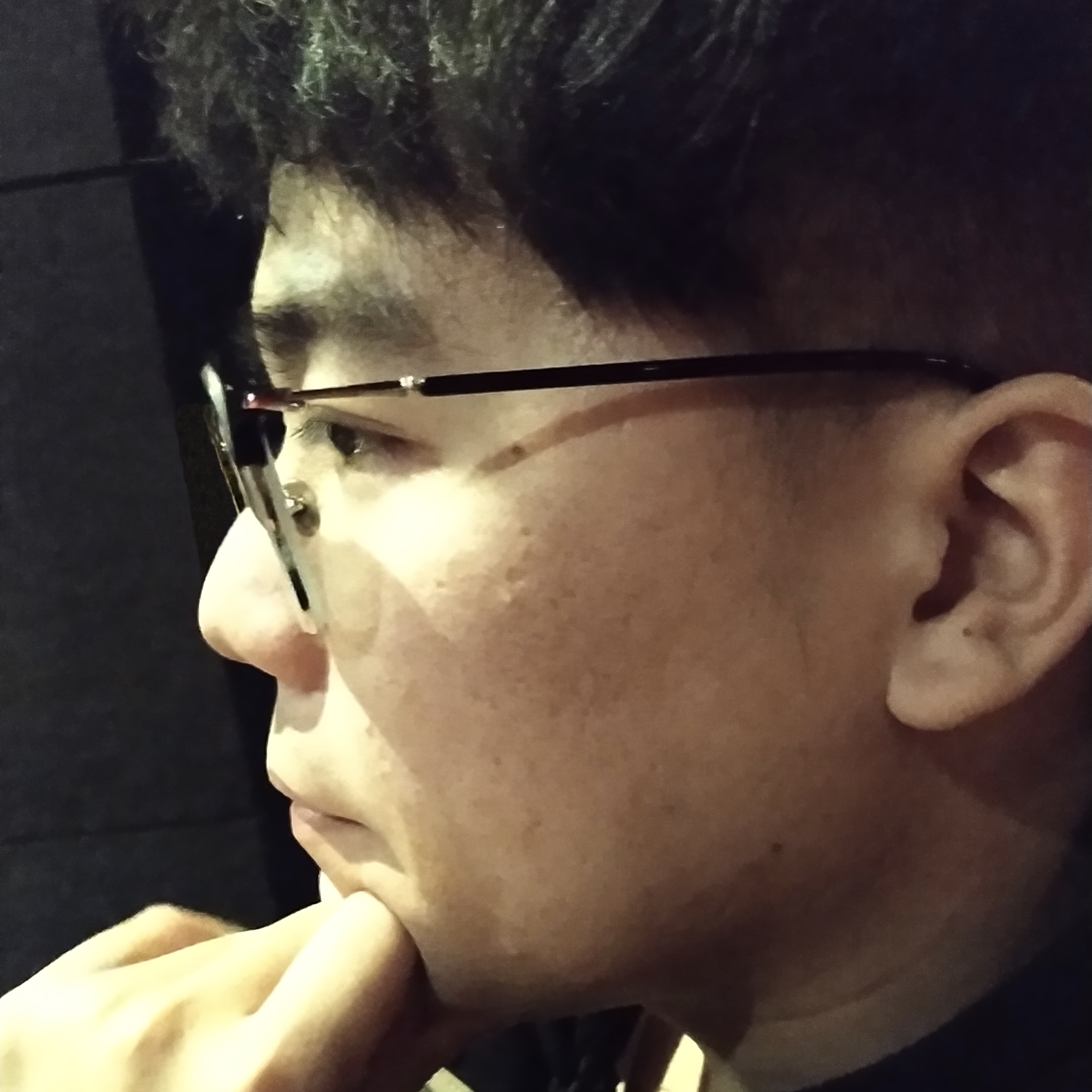 /images/avatar.webp